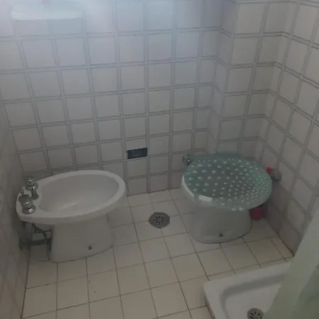 Luca&Laura House - Mare A Due Passi Apartment